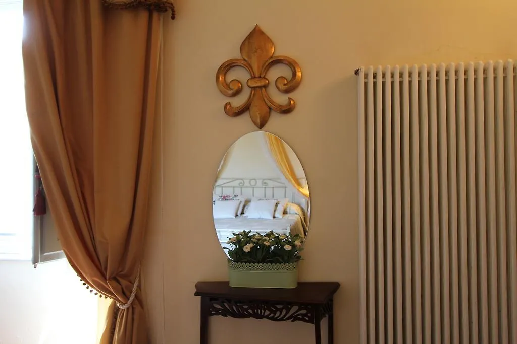 Dimora Nobiliare Bed and Breakfast Πίζα